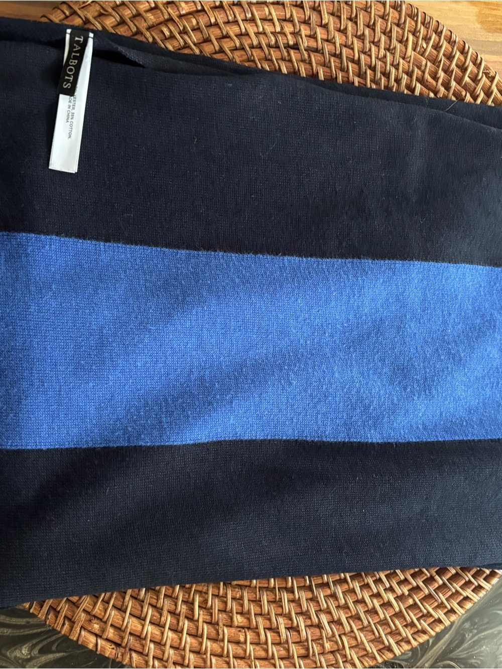 Women’s scarf in blue/ navy approx 92 x 12 in by Talbots